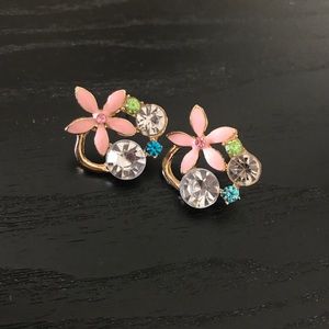 Pink flower fashion earrings